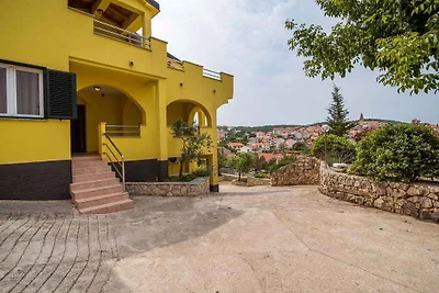 Ferienwohnung mit Terrasse und Klimaanlage