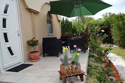 Ferienhaus mit Pool und Klimaanlage