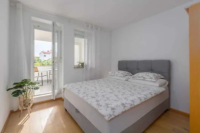 Ferienwohnung mit Balkon und Klimaanlage