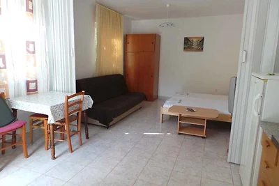 Studio mit Garten, nur 30m vom Meer
