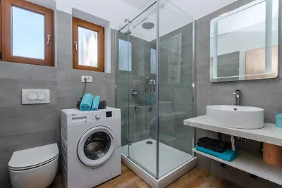 Ferienwohnung modern eingerichtet