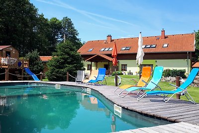 Ferienhaus mit Sauna und Aussenpool