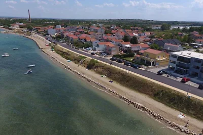 Studio mit SAT-TV und Klimaanlage
