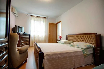 Holiday flat family holiday Pucisca