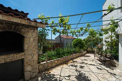 Ferienwohnung mit Terrasse und Klimaanlage