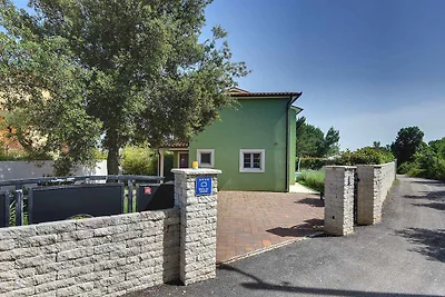 Villa mit Klimaanlage und Pool