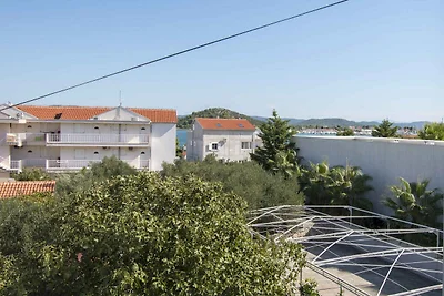 Charmantes Ferienapartment Nada in Murter mit