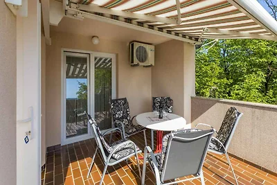 Ferienwohnung mit Balkon und Meerblick