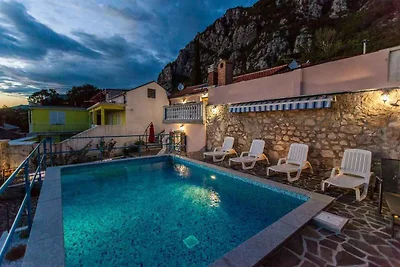 Ferienhaus mit Aussenpool und Meerblick