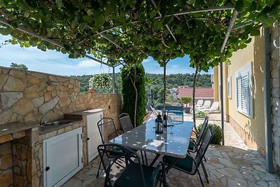 Ferienwohnung mit Terrasse und Klimaanlage