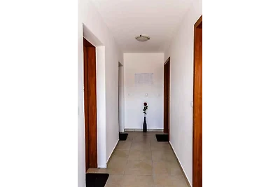 Studio mit Balkon und Klimaanlage