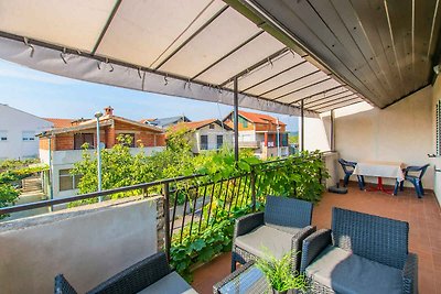 Ferienwohnung mit Terrasse und Klimaanlage