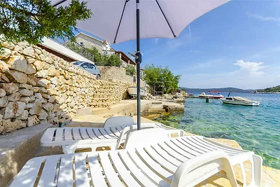 Ferienhaus mit Klimaanlage und Meerblick