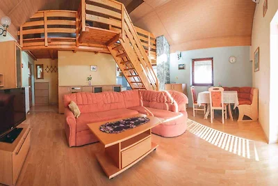 Ferienhaus mit Terrasse und Klimaanlage