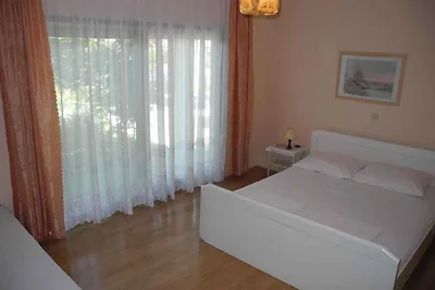 Ferienwohnung mit Terrasse