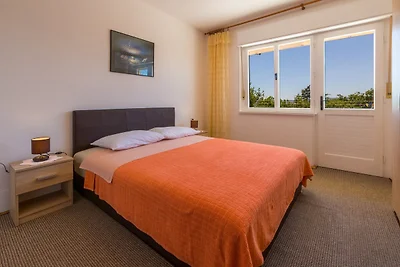 Ferienwohnung mit Balkon und Klimaanlage