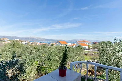 Ferienwohnung mit Pool und Grill