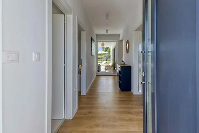 Modernes Haus mit 3 Schlafzimmern, privatem P