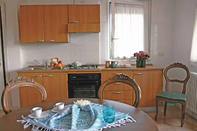 Ferienwohnung mit Balkon, 150 m vom Strand