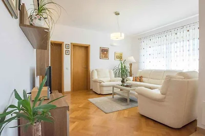 Appartamento Vacanza con famiglia Biograd na Moru