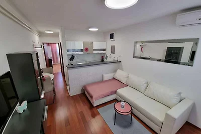 Ferienwohnung mit Terrasse und Klimaanlage
