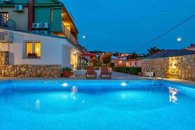 Ferienwohnung mit Pool, Grill und Klimaanlage
