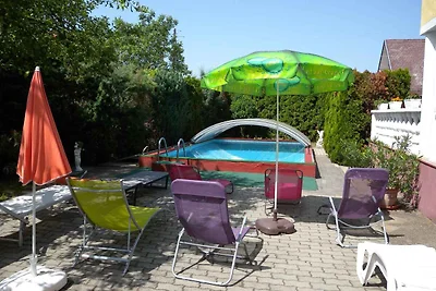 Ferienwohnung mit Pool, Klimaanlage und 2