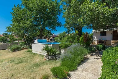 Ferienhaus mit Klimaanlage und Pool