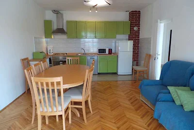 Ferienwohnung mit Terrasse und Klimaanlage