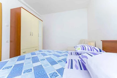 Ferienwohnung mit Balkon und Klimaanlage