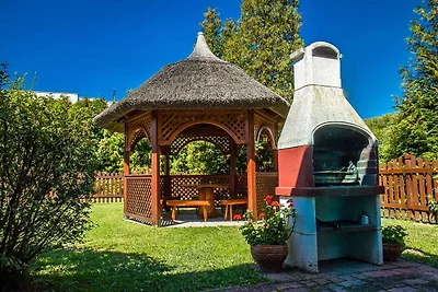 Ferienhaus mit Aussenpool und Klimaanlage