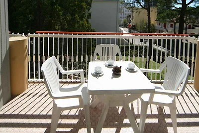 Studio mit Klimaanlage und Pool