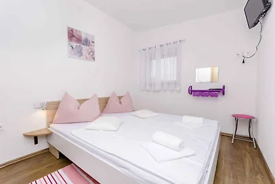Ferienwohnung mit Klimaanlage und Grill