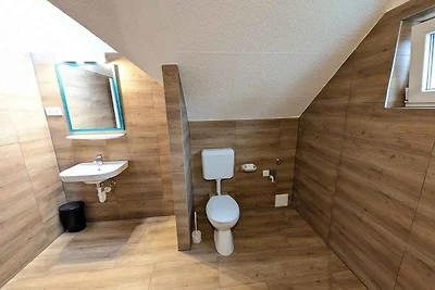 Ferienwohnung mit Klimaanlage und WLAN in der