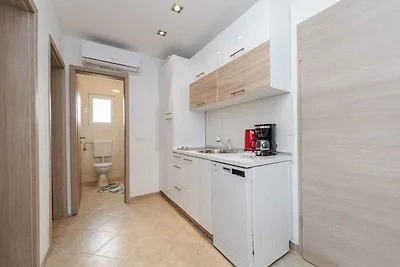 Ferienwohnung mit Klimaanlage und Balkon