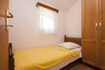 Studio-Apartment, nur 200 m vom nächsten schö