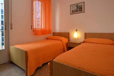 Ferienwohnung mit Balkon und Klimaanlage