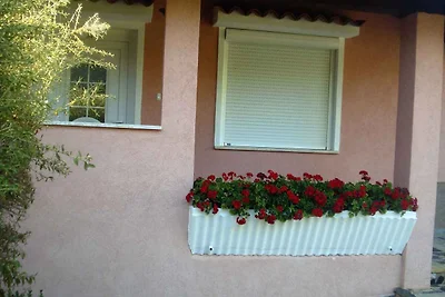 Ferienwohnung mit Klimaanlage und Grill