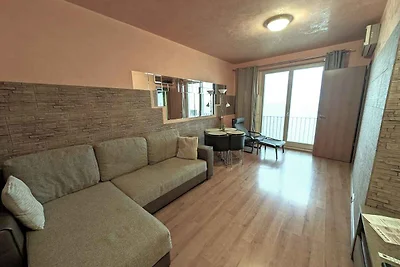 Ferienwohnung mit Wellness und Panorama auf d