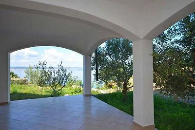 Ferienwohnung mit Terrasse und Meerblick