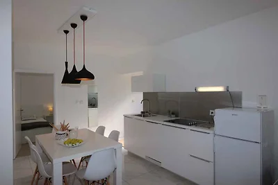 Ferienwohnung mit Klimaanlage und nur 220 m v