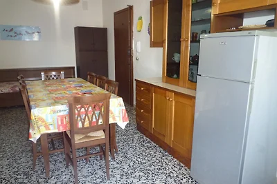 Ferienwohnung geräumig mit 8 Schlafplätzen