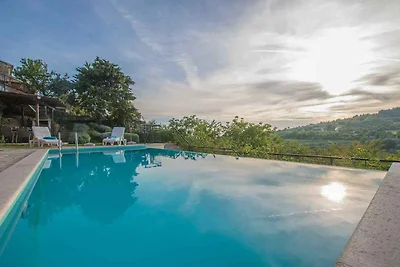 Villa mit Pool für max. 12 Personen