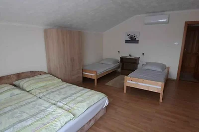 Ferienwohnung mit WLAN und Klimaanlage