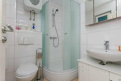 Ferienwohnung mit Balkon, im Zentrum