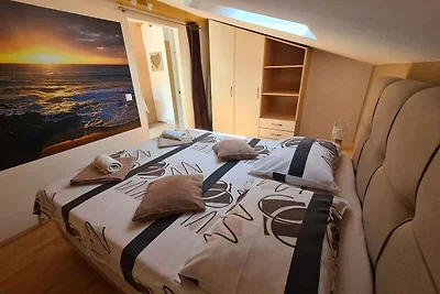 Komfortable Ferienwohnung DD Grubišić mit Mee