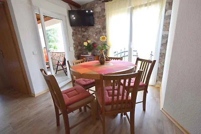 Ferienwohnung mit Balkon und Meerblick