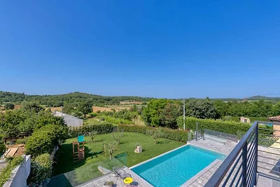Villa mit eigenem Infinity Pool