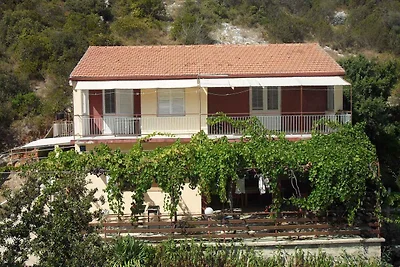 Ferienwohnung mit Terrasse und Meerblick