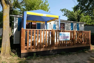 Mobilehome mit Klimaanlage und Terrasse
